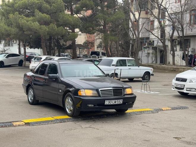 Mercedes C 180 1998, 233,730 km - 1.8 l - Bakı