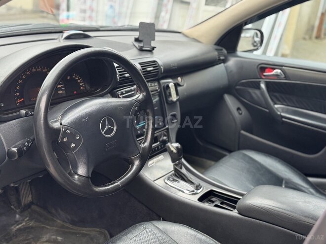 Mercedes C 240 2001, 245,444 km - 2.4 l - Bakı