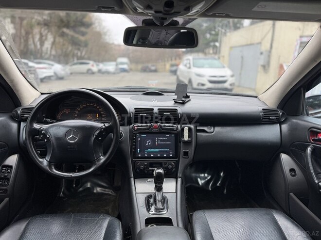 Mercedes C 240 2001, 245,444 km - 2.4 l - Bakı