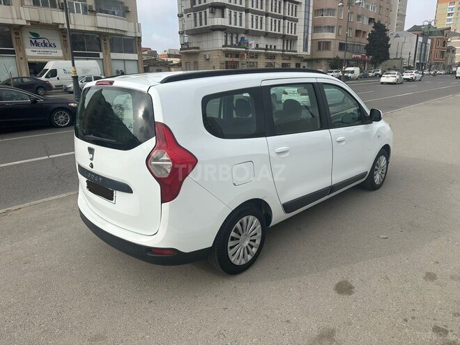 Dacia Lodgy 2015, 228,000 km - 1.5 l - Bakı