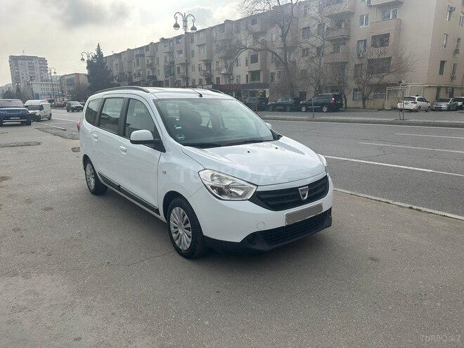 Dacia Lodgy 2015, 228,000 km - 1.5 l - Bakı
