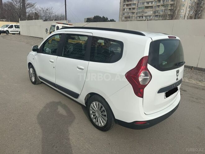 Dacia Lodgy 2015, 228,000 km - 1.5 l - Bakı