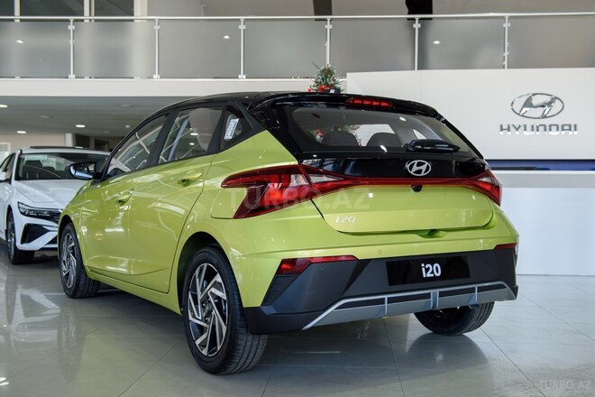 Hyundai i20-11