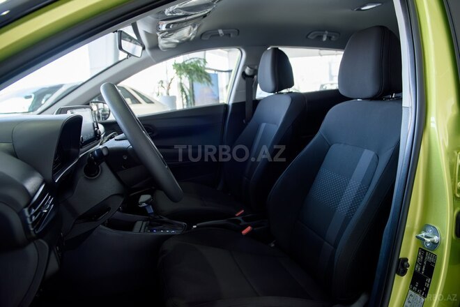 Hyundai i20-13