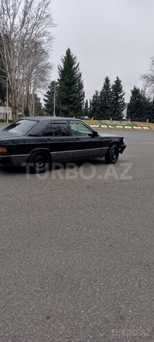 Mercedes 190 1990, 155,587 km - 1.8 л - Mingəçevir