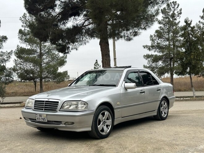 Mercedes C 240 1998, 250,000 km - 2.4 l - Salyan