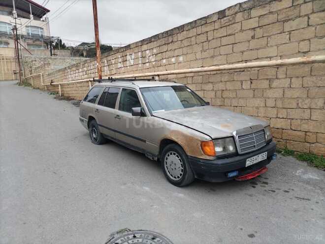 Mercedes E 300 d 1988, 300,000 km - 3.0 l - Bakı