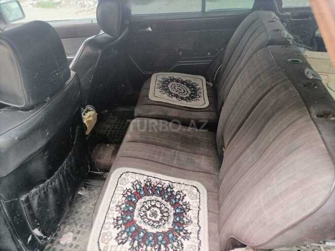 Mercedes E 300 d 1988, 300,000 km - 3.0 l - Bakı