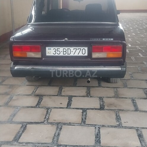 LADA (VAZ) 2107 2000, 80,000 km - 1.6 л - Salyan
