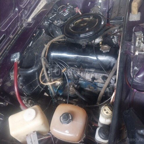 LADA (VAZ) 2107 2000, 80,000 km - 1.6 л - Salyan