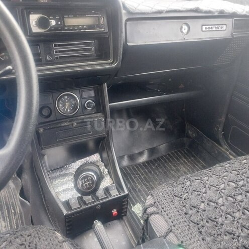 LADA (VAZ) 2107 2000, 80,000 km - 1.6 л - Salyan