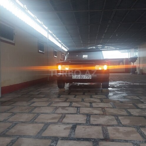 LADA (VAZ) 2107 2000, 80,000 km - 1.6 л - Salyan