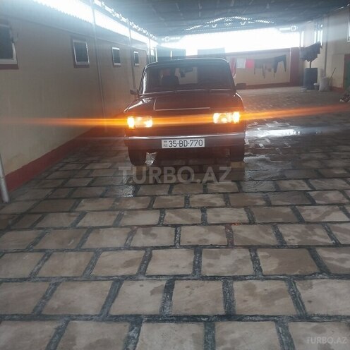 LADA (VAZ) 2107 2000, 80,000 km - 1.6 л - Salyan