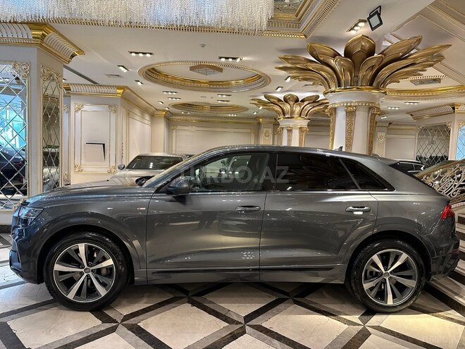 Audi Q8 2018, 154,000 km - 3.0 l - Bakı
