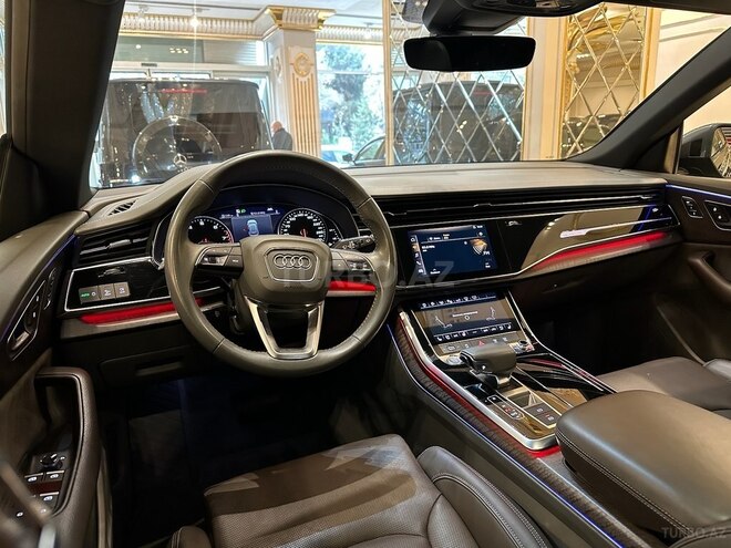 Audi Q8 2018, 154,000 km - 3.0 l - Bakı