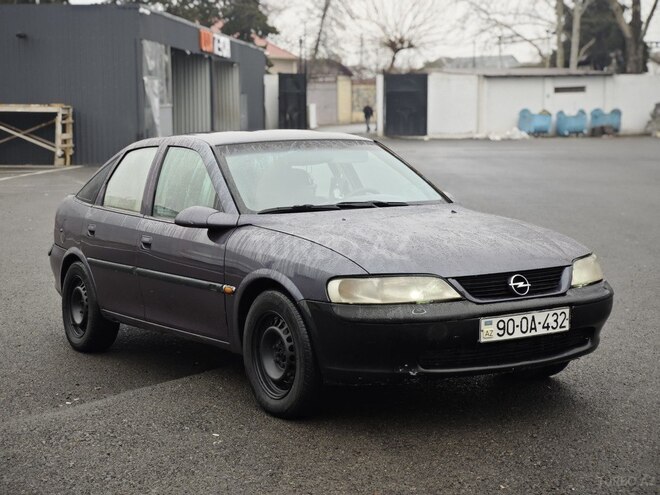 Opel Vectra 1996, 200,000 km - 2.0 l - Göyçay