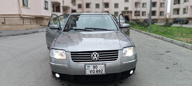 Volkswagen Passat 2002, 285,752 km - 1.8 l - Bakı