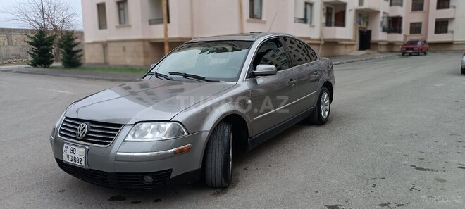 Volkswagen Passat 2002, 285,752 km - 1.8 l - Bakı