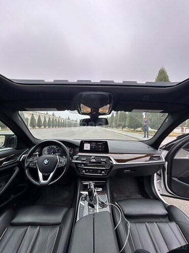 BMW 530 2018, 77,000 km - 2.0 l - Gəncə