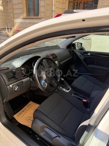 Volkswagen Golf 2011, 138,000 km - 1.4 l - Bakı