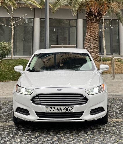 Ford Fusion (North America) 2015, 128,000 km - 2.0 l - Bakı