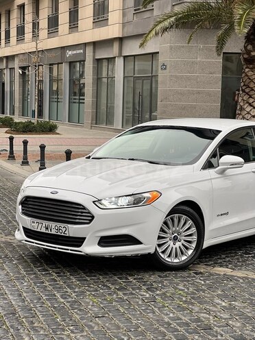Ford Fusion (North America) 2015, 128,000 km - 2.0 l - Bakı