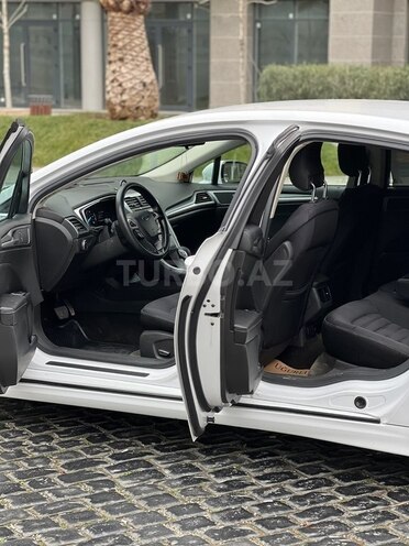 Ford Fusion (North America) 2015, 128,000 km - 2.0 l - Bakı