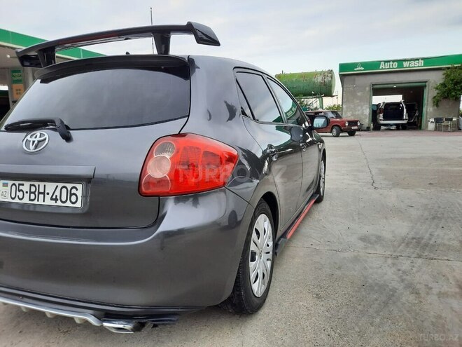 Toyota Auris 2008, 250,000 km - 1.4 l - Mingəçevir