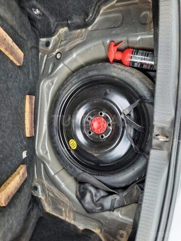 Toyota Auris 2008, 250,000 km - 1.4 l - Mingəçevir