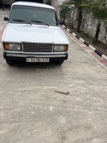 LADA (VAZ) 2107 2007, 50,000 km - 1.6 l - Ucar