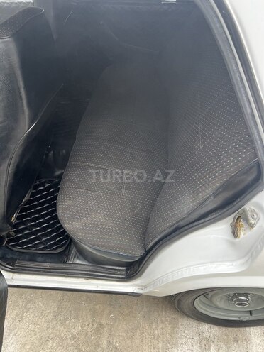 LADA (VAZ) 2107 2007, 50,000 km - 1.6 l - Ucar