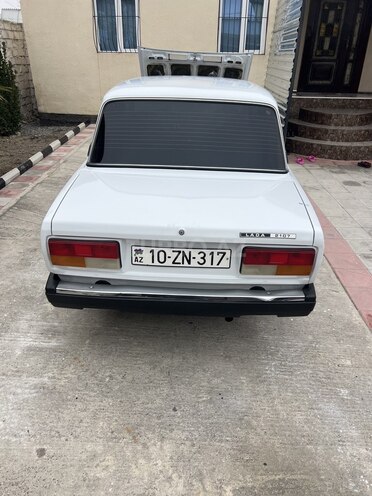 LADA (VAZ) 2107 2007, 50,000 km - 1.6 l - Ucar