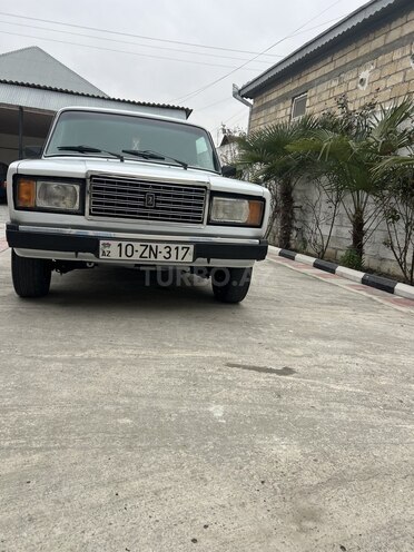 LADA (VAZ) 2107 2007, 50,000 km - 1.6 l - Ucar