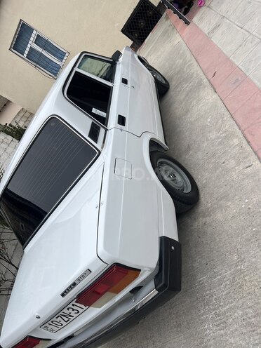 LADA (VAZ) 2107 2007, 50,000 km - 1.6 l - Ucar