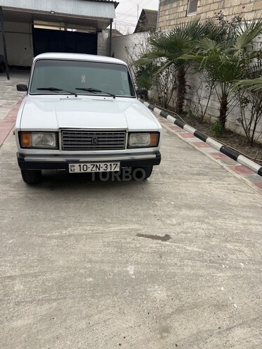 LADA (VAZ) 2107 2007, 50,000 km - 1.6 l - Ucar