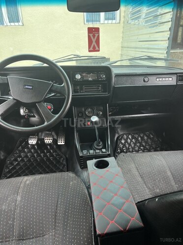 LADA (VAZ) 2107 2007, 50,000 km - 1.6 l - Ucar