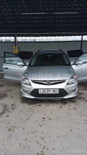 Hyundai i30 2010, 240,000 km - 1.6 l - Gəncə
