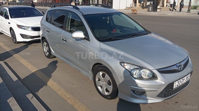 Hyundai i30 2010, 240,000 km - 1.6 l - Gəncə