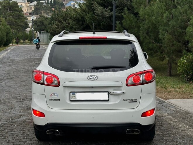 Hyundai Santa Fe-3