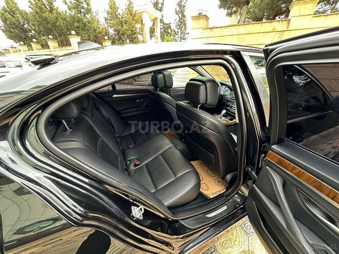 BMW 528 2013, 137,000 km - 2.0 l - Bakı