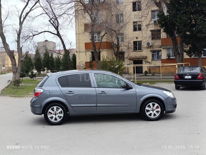 Opel Astra 2006, 290,000 km - 1.4 l - Sumqayıt