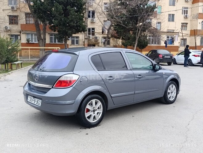 Opel Astra 2006, 290,000 km - 1.4 l - Sumqayıt