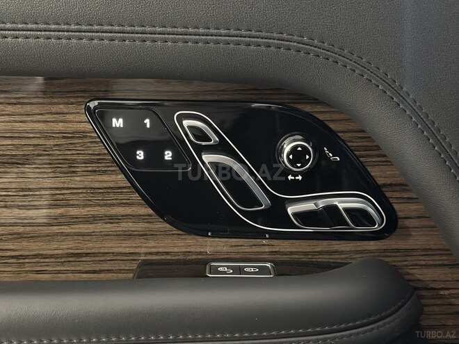 Land Rover Range Rover-13