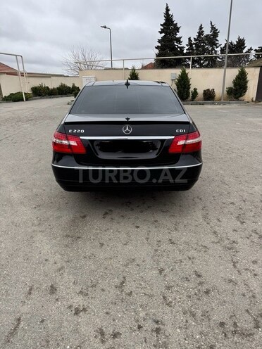 Mercedes E 220 d 2011, 266,000 km - 2.2 л - Bakı