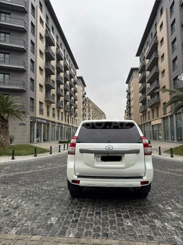 Toyota Land Cruiser Prado 2013, 205,000 km - 2.7 l - Bakı