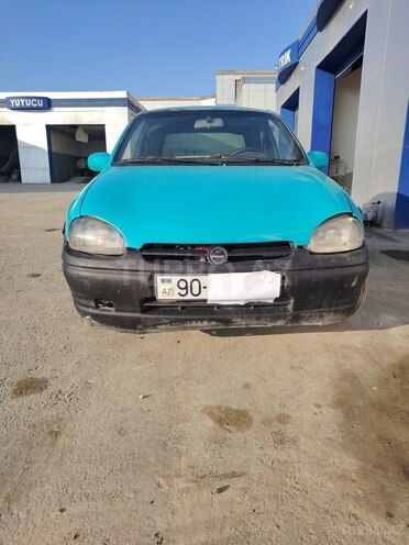 Opel Corsa 1994, 400,000 km - 1.4 l - Bakı