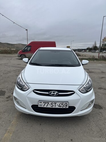 Hyundai Accent 2015, 105,000 km - 1.4 l - Siyəzən