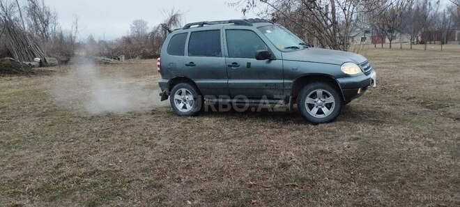 Chevrolet Niva 2007, 130,000 km - 1.7 л - Şəki