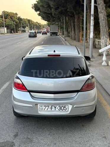 Opel Astra 2006, 200,000 km - 1.3 l - Bakı