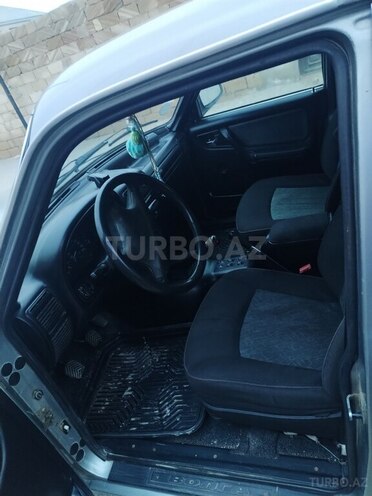 GAZ 31105 2004, 151,720 km - 2.4 l - Bakı